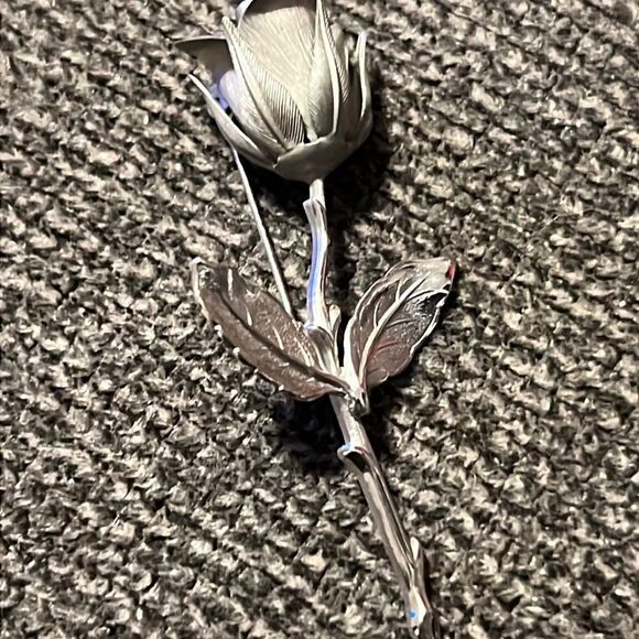 Vintage Long-stem Open ROSE Brooch Pin Silver tone Metal - Picture 2 of 5